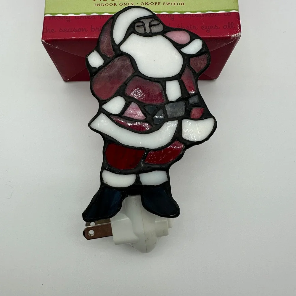 Target Stained Glass Tiffany Style Santa Claus Night Light Christmas Holiday Box